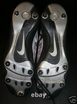 Vaughn Martin GAME USED Signed LT Model Cleats PSA/DNA