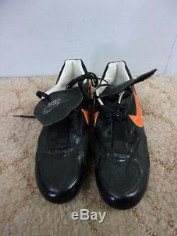 Vintage Harold Baines Baltimore Orioles Autographed Signed Game Used Worn Cleats
