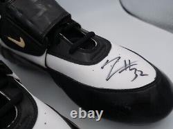 ZACK CROCKETT #32 Autographed Nike Cleats, NFL OAKLAND RAIDERS
