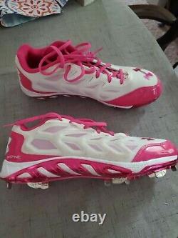 Zach Britton Game Used Mothers Day cleats MLB authenticated ORIOLES